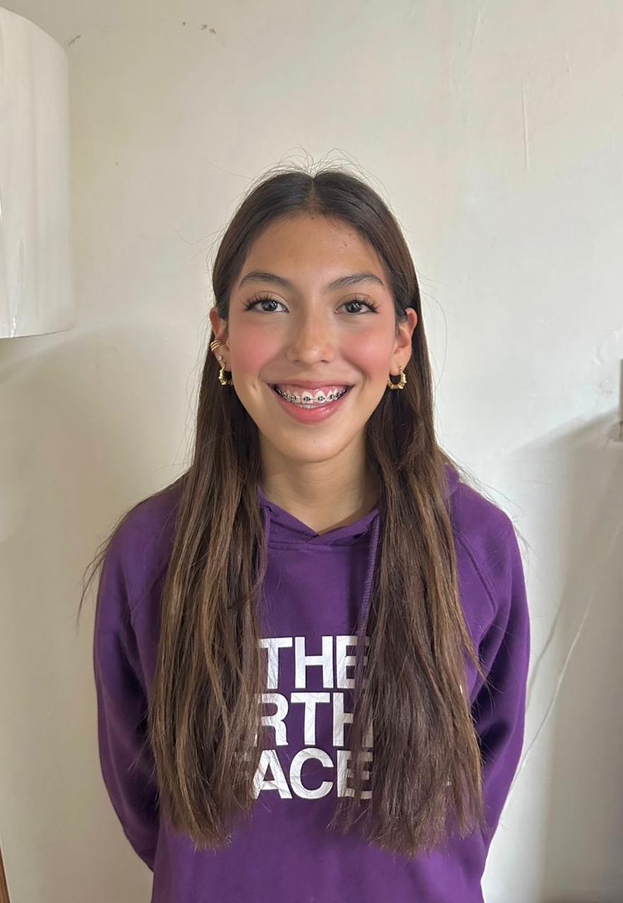 VALENTINA	 CUEVAS FLORES